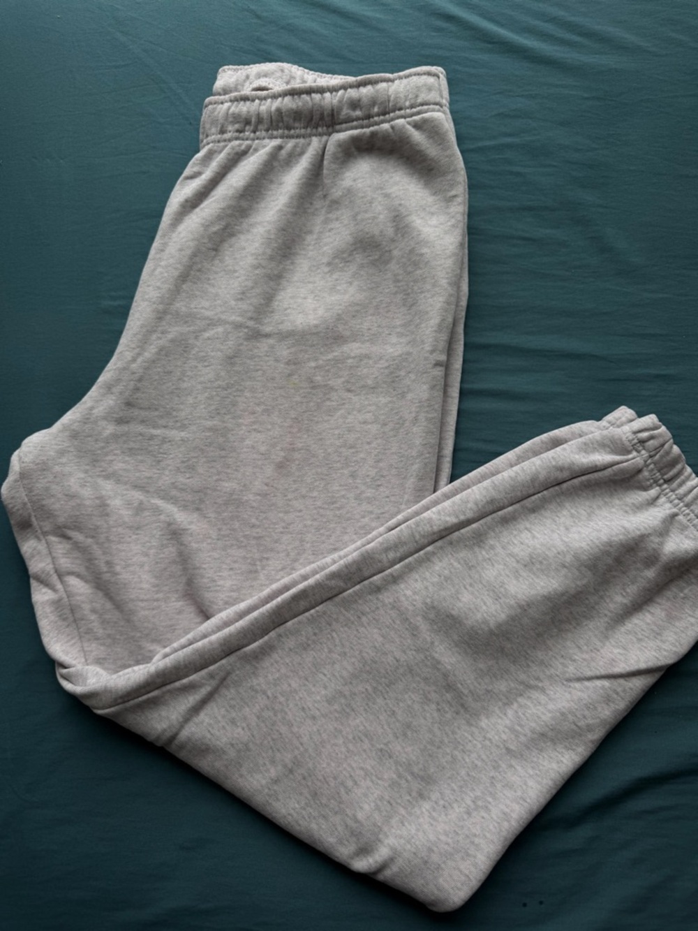 No Boundaries Light Gray Fleece Jogger Pants